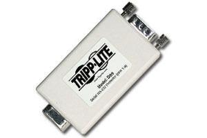 Ano ang isang konektor ng DB9 at paano ito ginagamit?