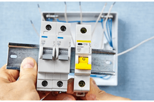 Overcurrent Protection Device (OCPDS): Mga Uri, Mga Prinsipyo sa Paggawa at Paghahambing