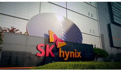 Ipinangako ni SK Chairman Choi Tae-won ang pagpapalawak ng Hynix ng produksyon ng HBM, na binanggit na ang AI ay nagdudulot ng malaking kawalan ng katiyakan sa merkado